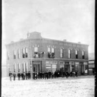 Bank_of_Tampa_Building_on_southwest_corner_of_Franklin_100_block_and_Washington_200_block_streets_with_employees_Tampa_Fla.jpg