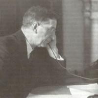 de valera on the phone.jpg